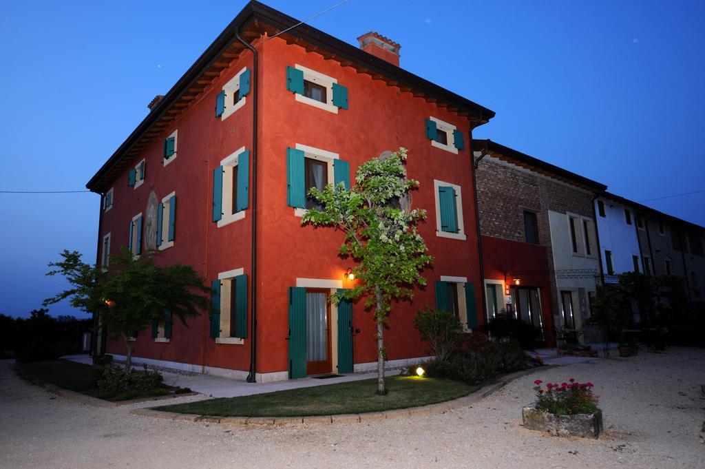 Agriturismo Al Barco ソンマカンパーニャ エクステリア 写真