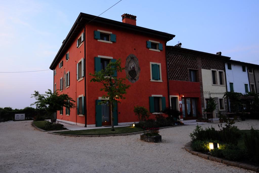 Agriturismo Al Barco ソンマカンパーニャ エクステリア 写真