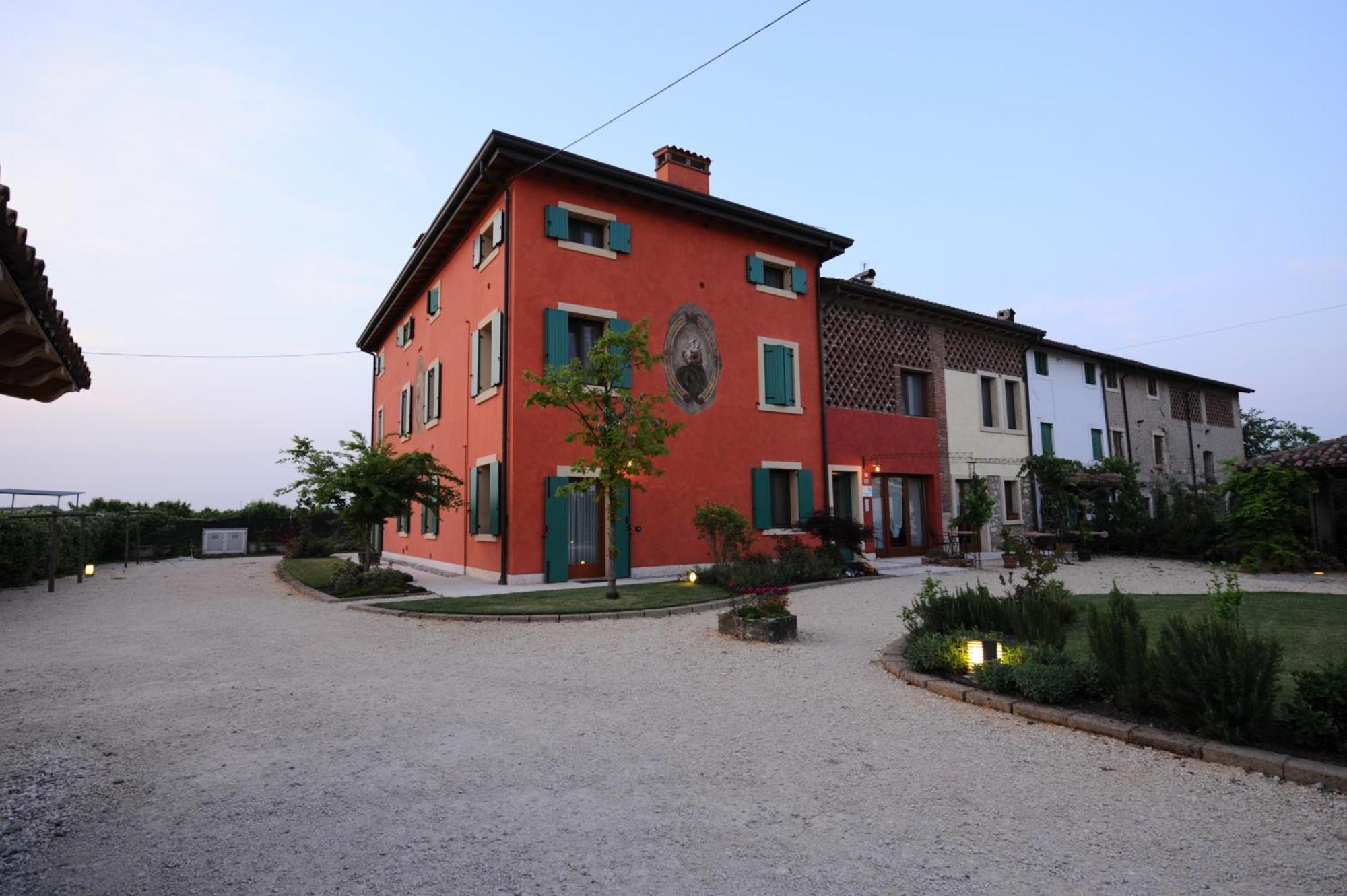 Agriturismo Al Barco ソンマカンパーニャ エクステリア 写真