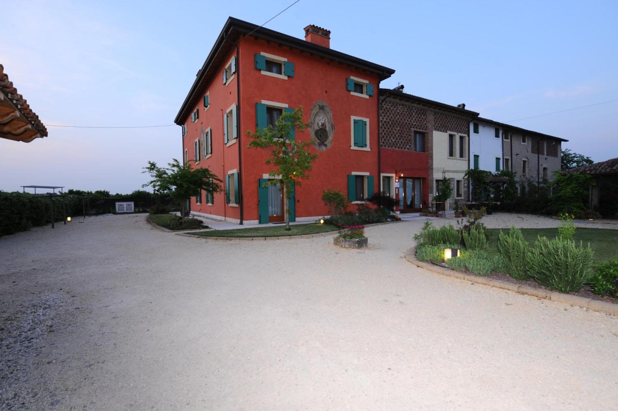 Agriturismo Al Barco ソンマカンパーニャ エクステリア 写真
