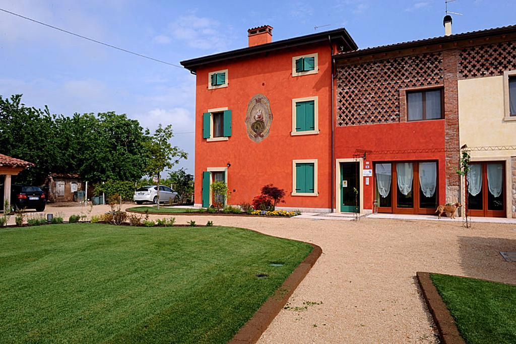 Agriturismo Al Barco ソンマカンパーニャ エクステリア 写真